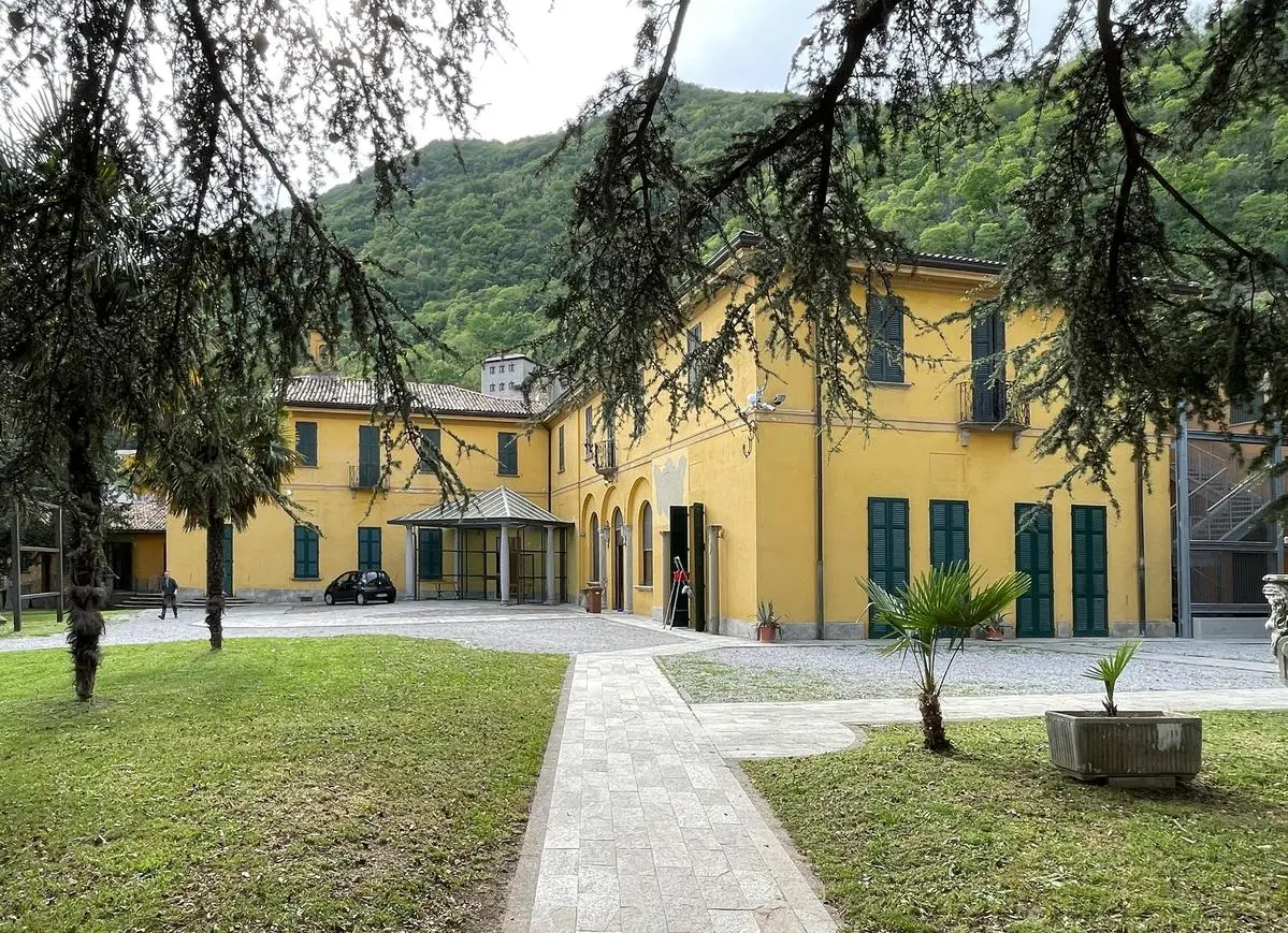 Villa Guaita a Ponte Lambro: storia, architettura e fascino di una dimora storica brianzola